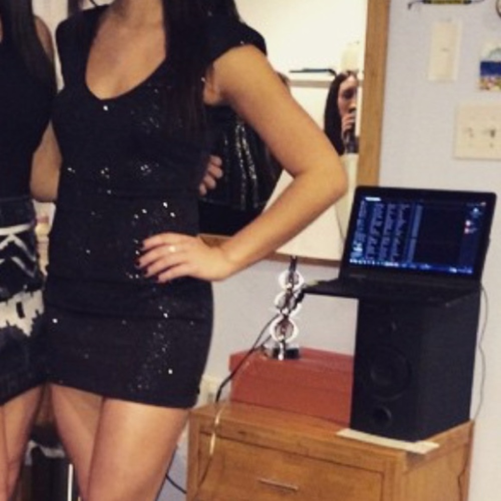 Black sparkly tight dress